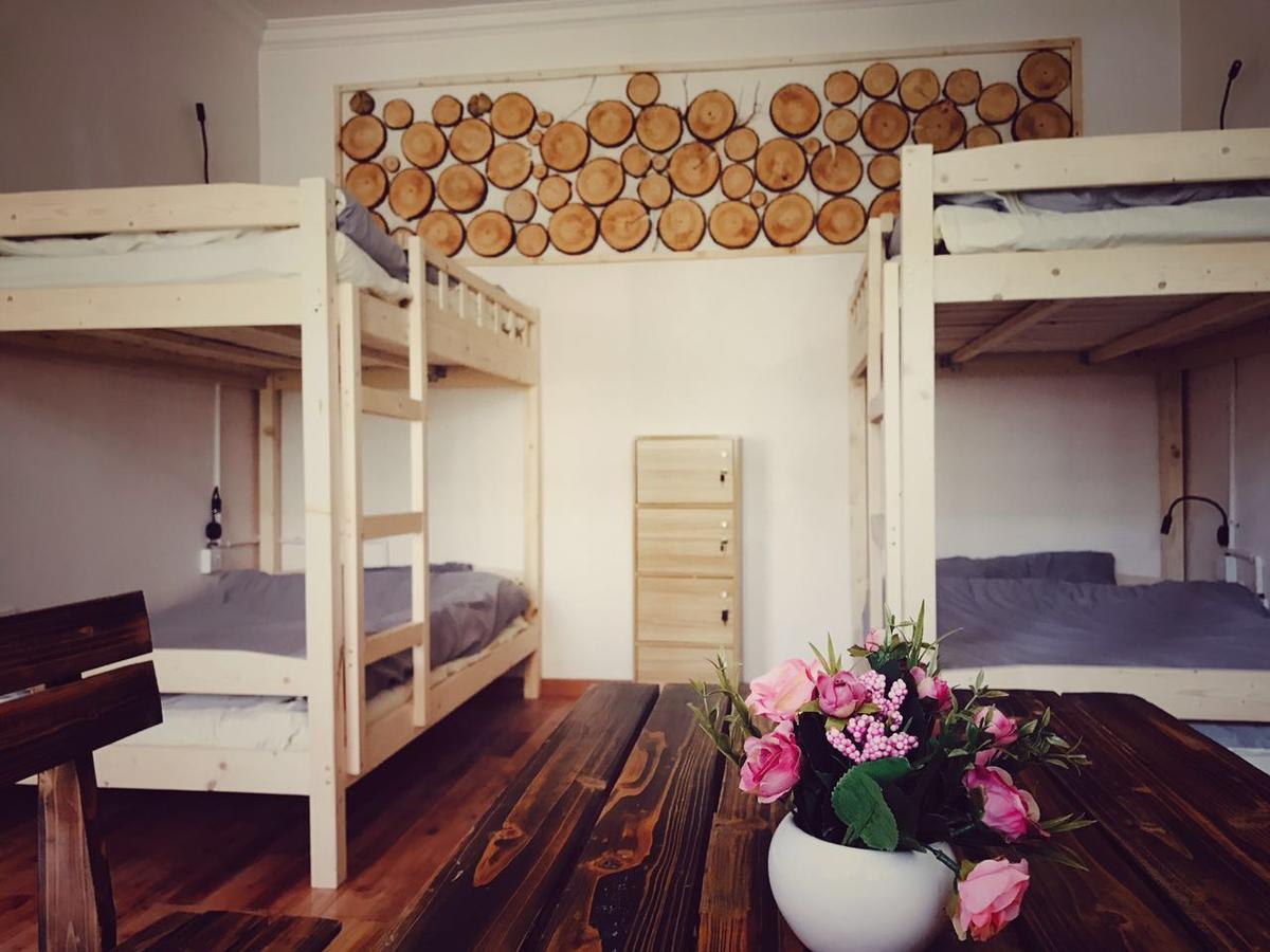 The Moon Bird Hostel Shangri-La Exterior photo